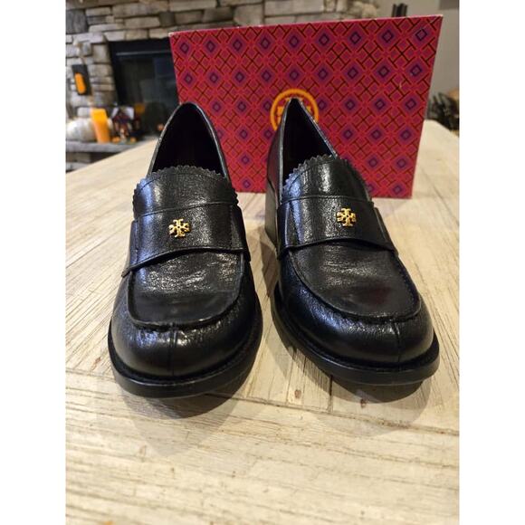 Tory Burch Women's Black Leather Loafers Size 11 Iconic Double T Logo - Picture 2 of 8